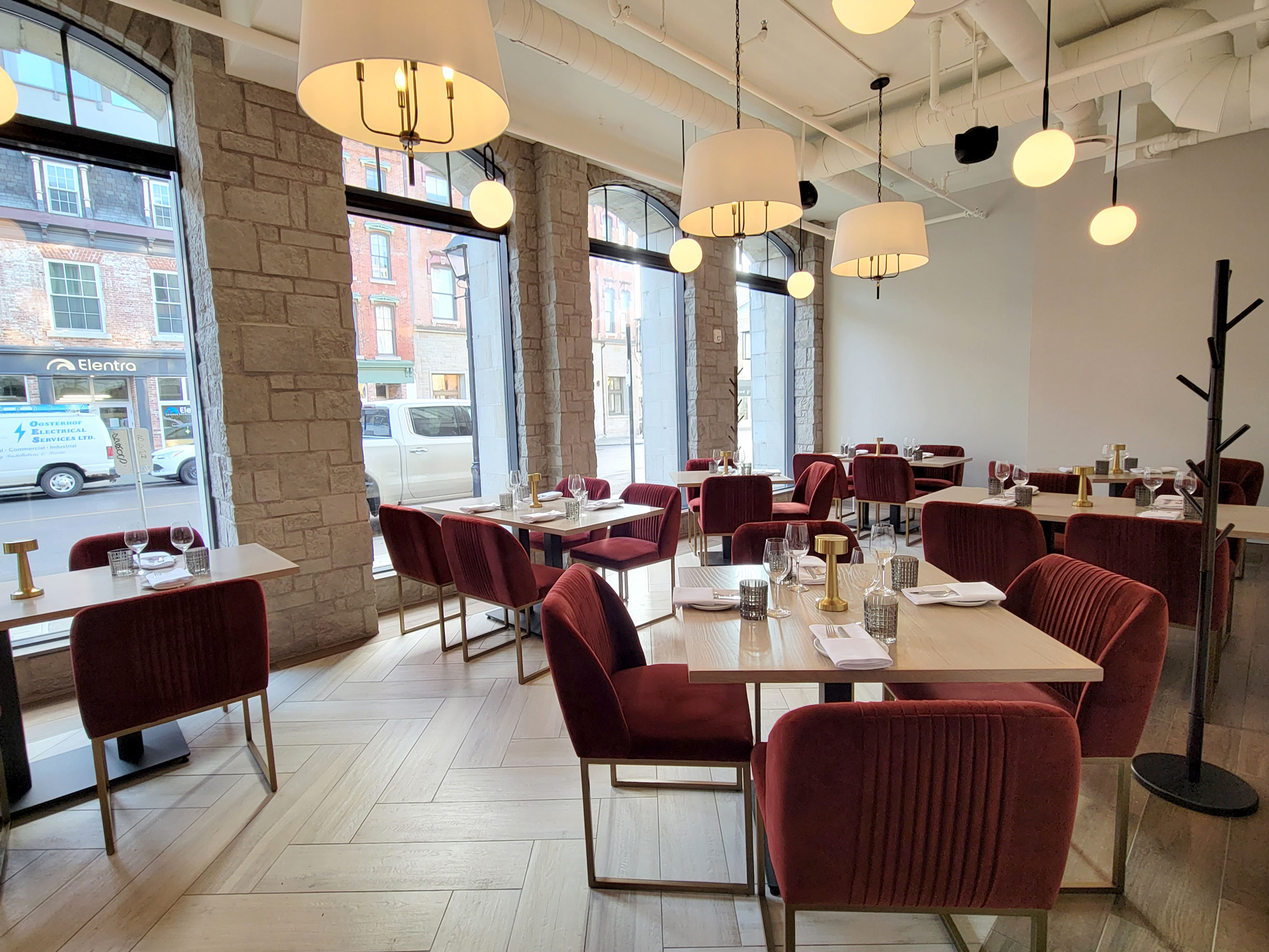 Gallery HEIST RESTAURANT + WINE CLUB